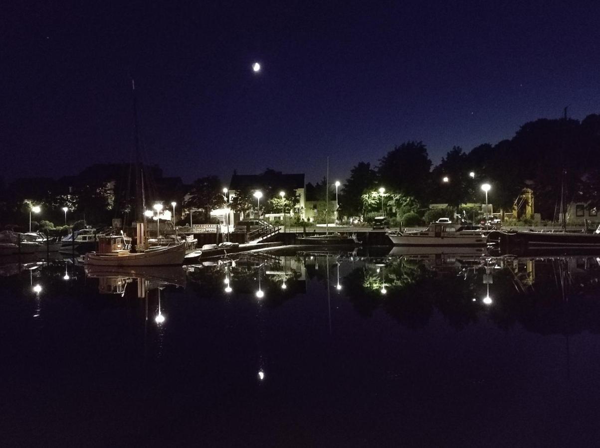 Pier 12 Ferienwohnung Eckernförde Exterior foto